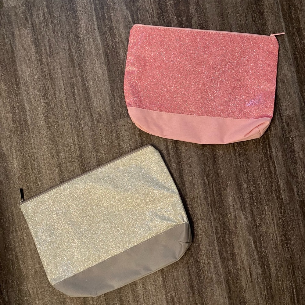 Thirty One 2-pack glitter zipper pouches